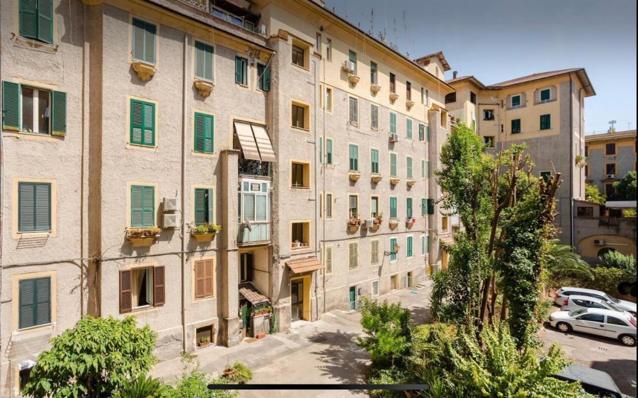 Casa Vacanze "Il Vaticano A 2 Passi" Róma Kültér fotó